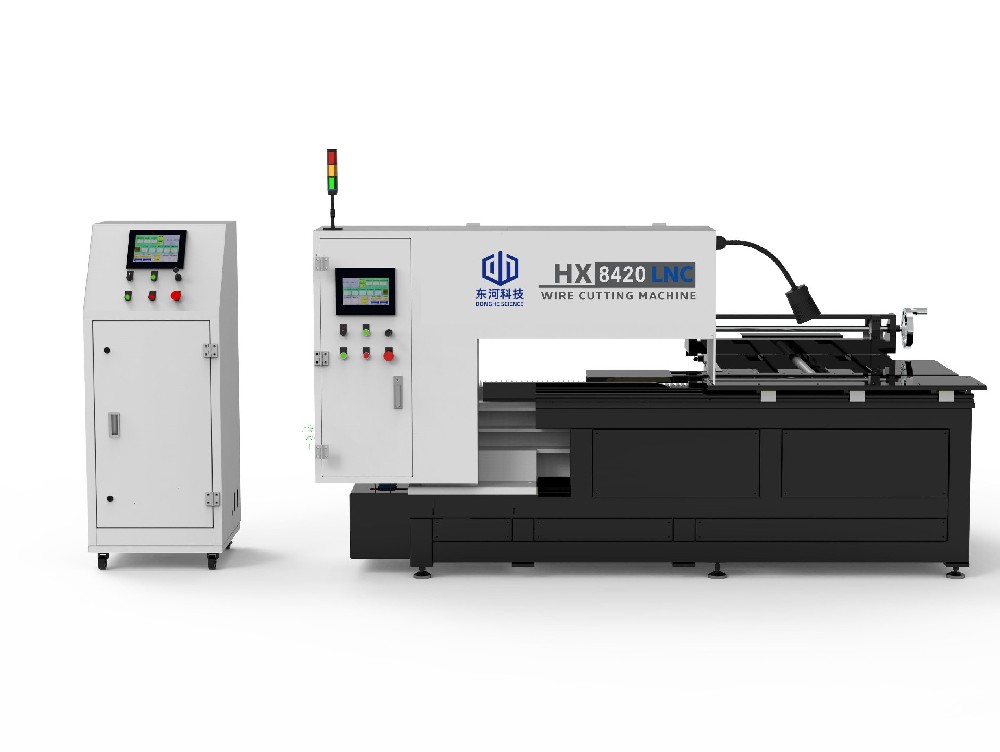Irregular shaped cutting machine